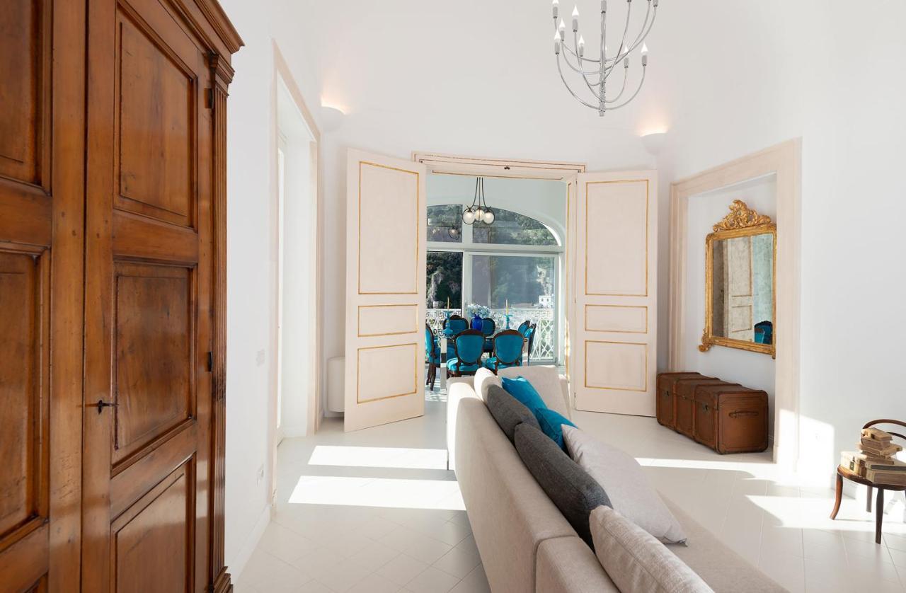 - Palazzo Della Storia Villa Amalfi